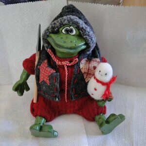 Russ Berrie SCOOP Frog Shelf Sitter Resin Figurine Christmas Winter Snowman